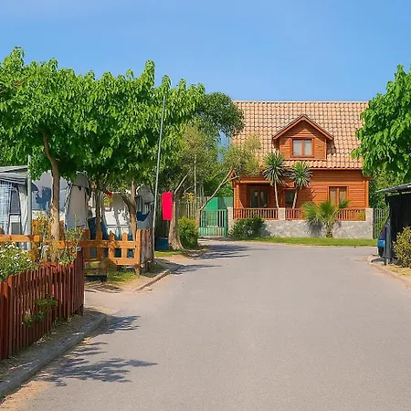 Arc De Bará Camping&bungalows Camping *
